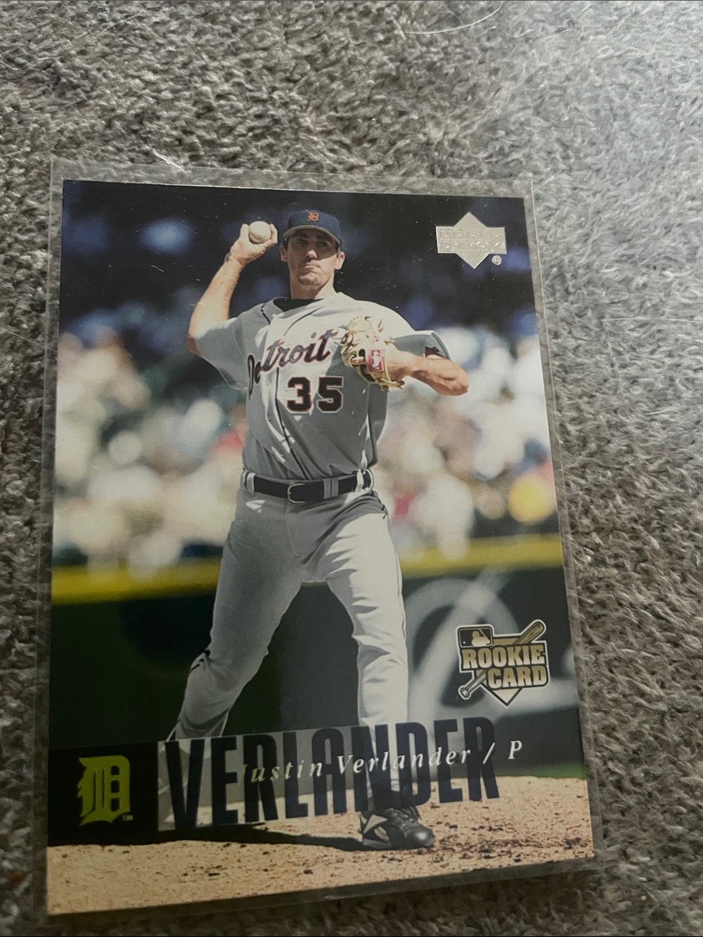 Justin Verlander Detroit Tigers Baseball Card - Navy & White